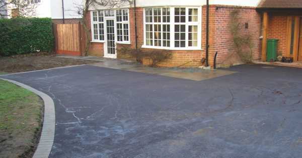 Tarmac Driveways example 2